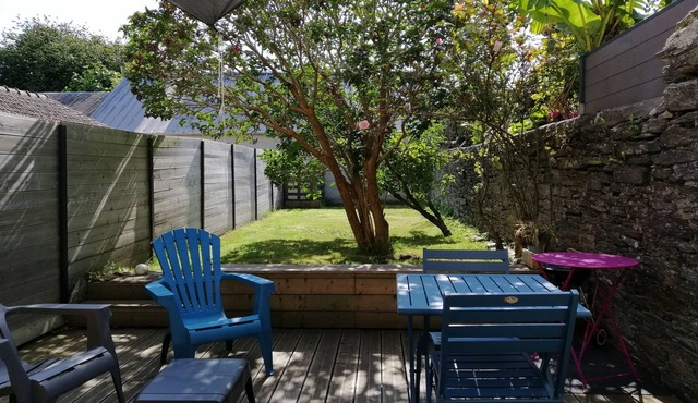 31m2 apartment with terrace in Equeudreville Hainneville near Naval Group