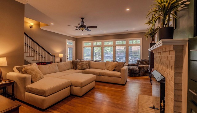 5BR/7BA Five Points Premier Gathering Home | Sleeps 18, Theatre, Golf Sim, Elevator & Outdoor Areas in Raleigh