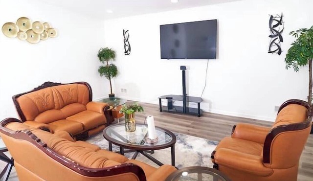 5BR Silver Spring Retreat Near DC w/Kings in Silver Spring