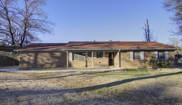A Quiet Place - Dogwood Retreat in Texarkana
