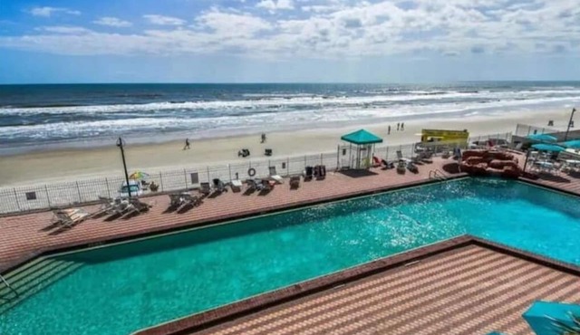 Amazing Beach Studio in Daytona!