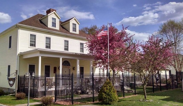 Andor Wenneson Inn