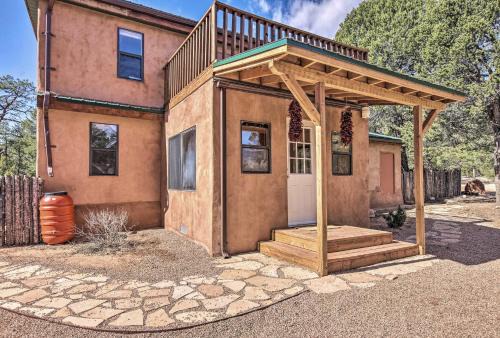 Artist's Retreat w/Pecos National Park Views!