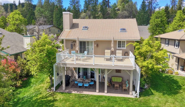 Bass Lake Escape - Lake View Home