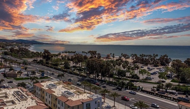 Beach Condo at Doheny Beach in Dana Point!