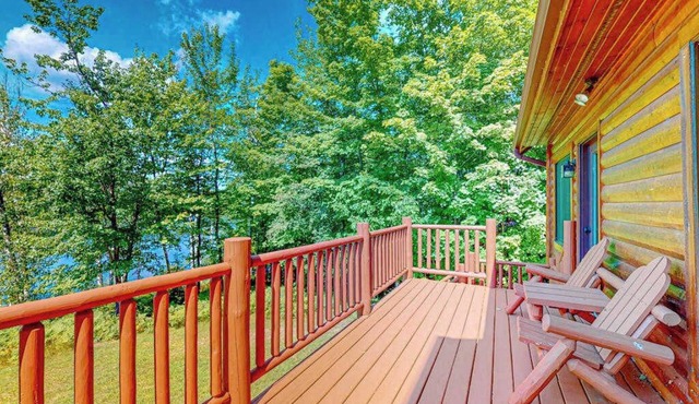 Beautiful Lakefront Cabin with a Private Dock, Firepit, and Large Yard!