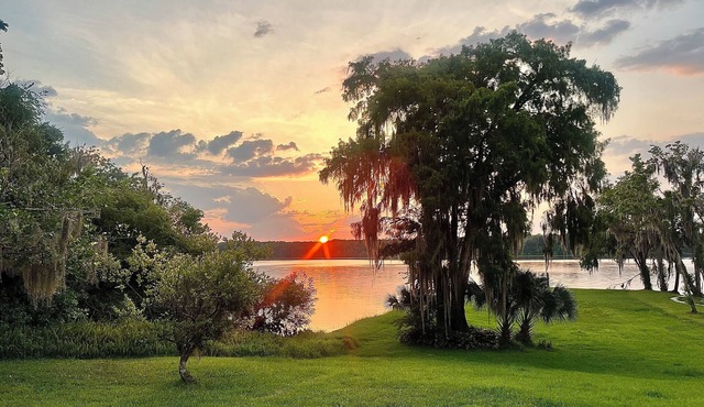 Beautiful river front with private dock!n