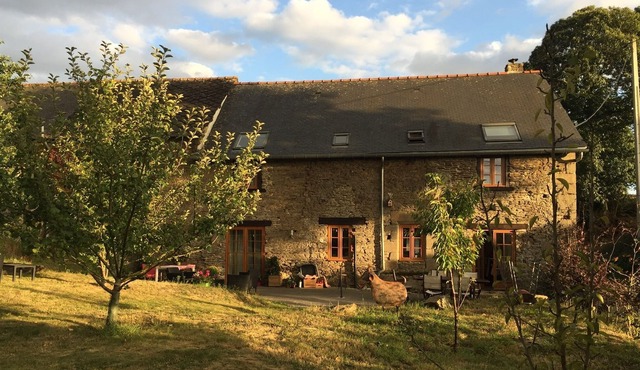 Beautifully renovated country house, close to the main attractions of Brittany