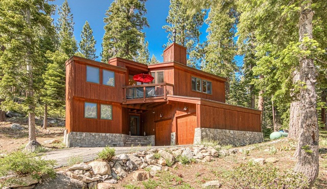 Big John at Alpine - Gorgeous 3 BR w HOA Pond