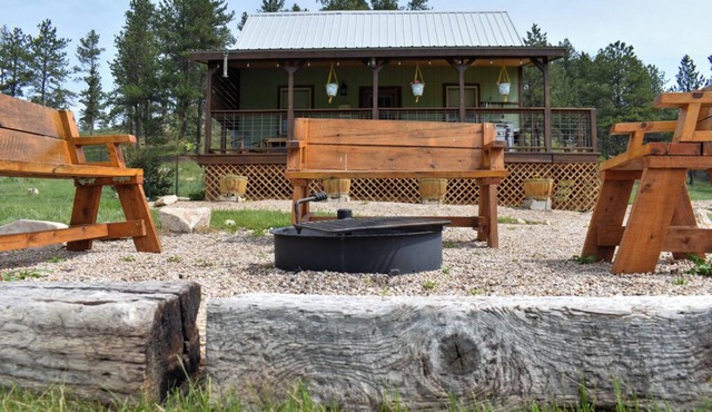 Black Hills Farmhouse, Cabin #2