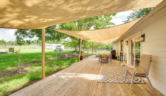Blue Ridge Retreat on 10-acre Farm: Rural Reset!