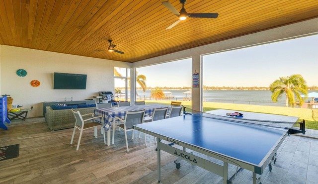 Boat Dock & Poolside Fun! Twin Houses on Lake Clay