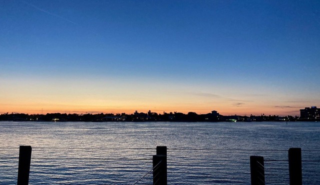 Bouchelle Island - Great Views & Wonderful Location! 2/2 Condo - 1,687 SF