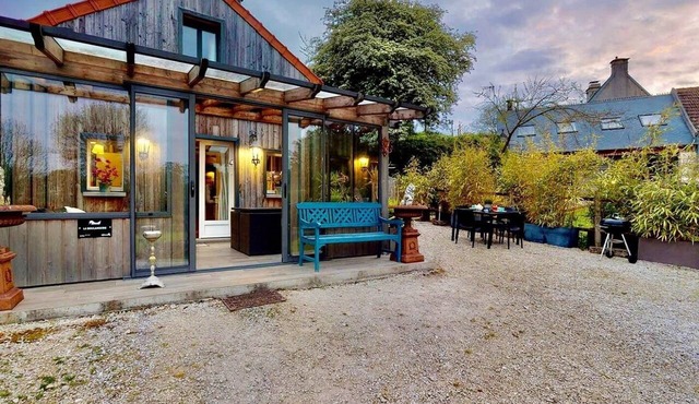 Boulangerie 6 people : jacuzzi, sauna, 15 min sea