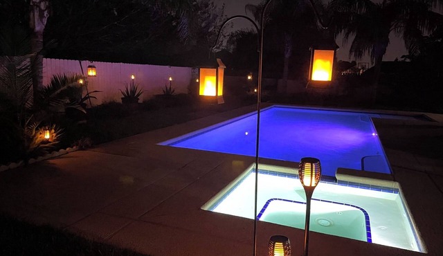 Casa Colibrí UltraWIFI, HOTTUB, POOL, PLAYPEN, 2KING BEDS, MULTI FAMILY FRIENDLY