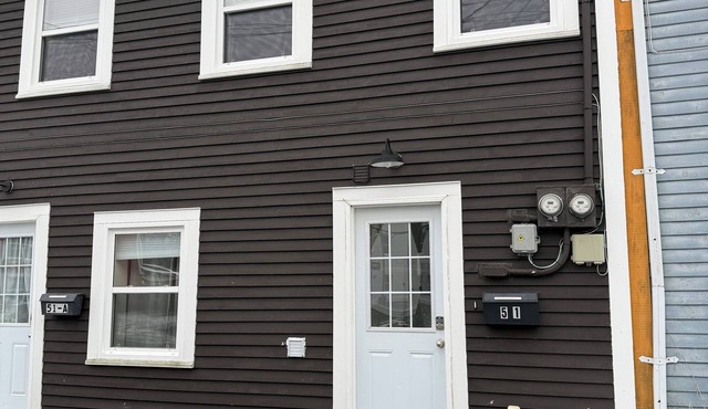 Charming 2-bedroom downtown apartment