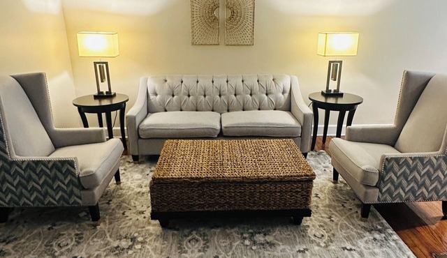 Charming 2-Bedroom Condo in Baton Rouge close to LSU and Downtown