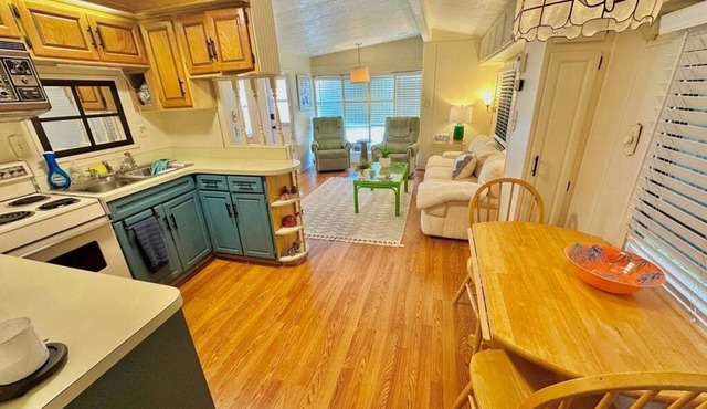 Charming 2-bedroom, 2-bathroom home is located on Nettles Island