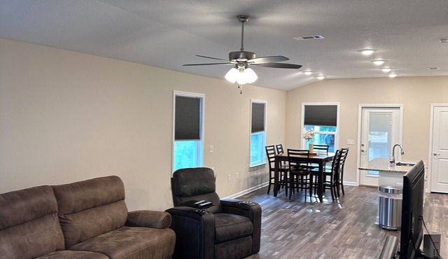 Charming 3-bedroom 2-bath new build in the heart of crestview