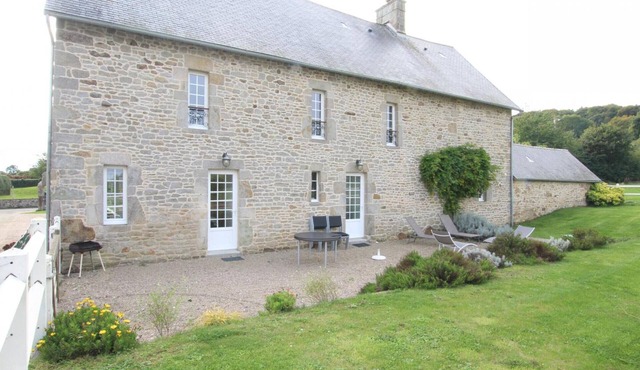 Charming Norman house with garden and fireplace