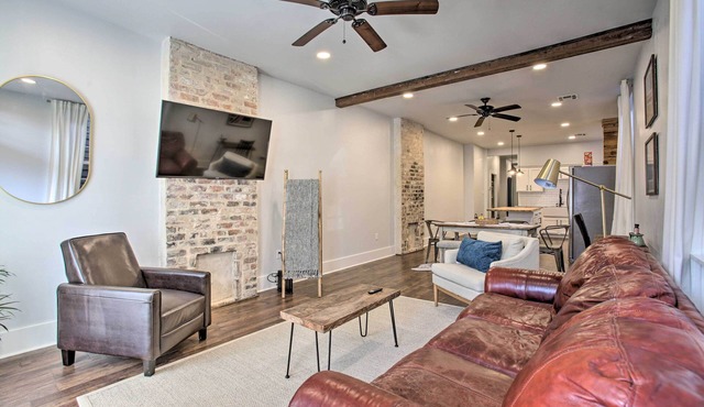 Chic New Orleans Gem w/Deck: Walk to Cafes!