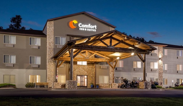 Comfort Inn & Suites Custer - Crazy Horse Area