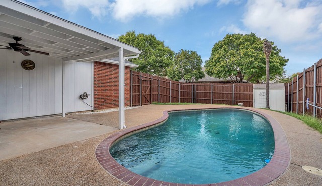Completely Renovated House with Swimming Pool