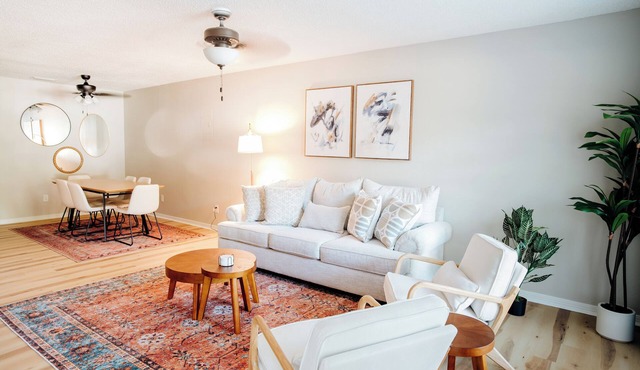 Convenient 2BR Escape | Easy Walk to MOB