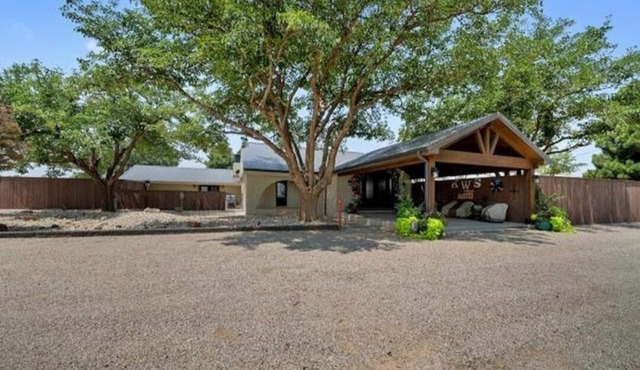 Country Estate Home in West Texas