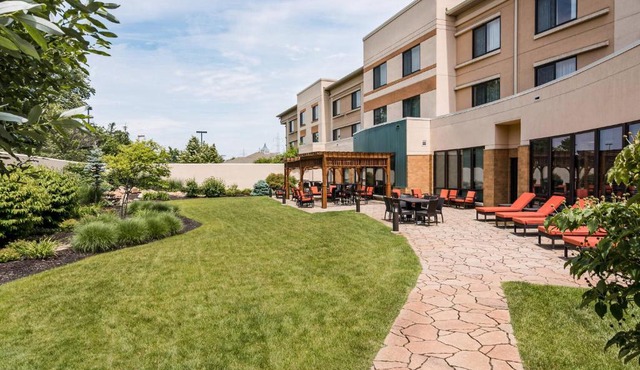 Courtyard by Marriott Lafayette