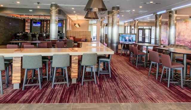 Courtyard by Marriott Lake Jackson