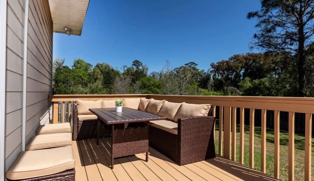 Cozy 4BR Tallahassee: Cozy, Spacious, Corn-hole