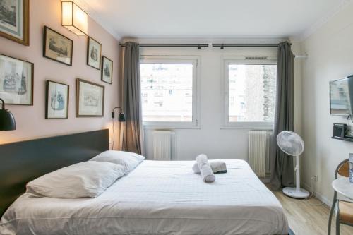 Cozy studio 10 min from Eiffel Tower Invalides Beaugrenelle in Paris