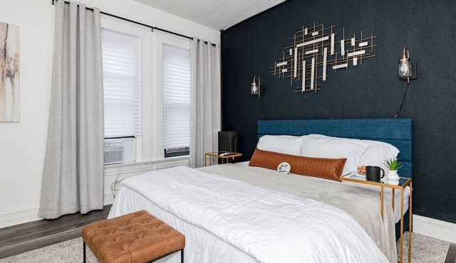 Cozy Studio in Dayton’s Oregon District