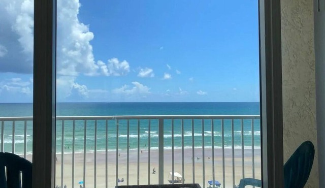 Cute Studio! Remodeled! Direct Ocean Front! Pirates Cove 6th Floor