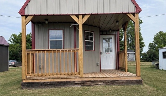 Dallas Cottage 57 Retreat - Gather, Relax, Stay Awhile
