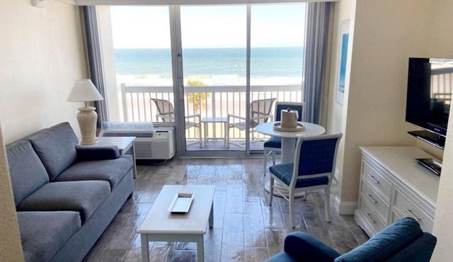 Daytona Beach Resort 1 bdrm family condo w/kitchen