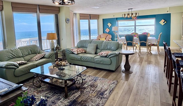 DIRECT on Ocean/Panoramic views/Ocean front 3BR/8th Floor/No Beach Traffic