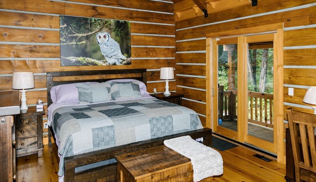Discover the Creekside Escape: Your Private Retreat in Nature's Embrace