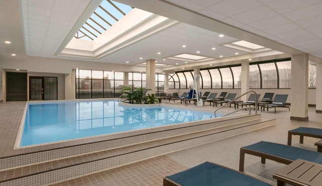 DoubleTree by Hilton Canton Downtown