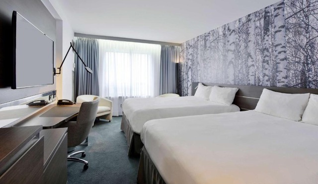DoubleTree by Hilton Ottawa Downtown