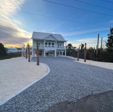 Emerald Coast Retreat 2 4person golf carts large swim spa included