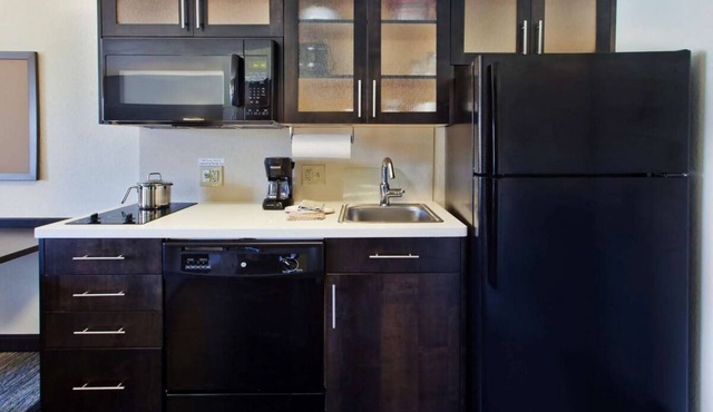 Explore Oklahoma City! Pet-Friendly Property!
