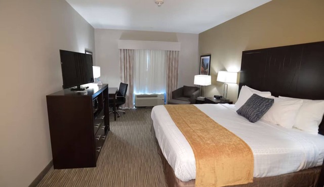 False River Hotel