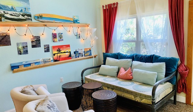 Family-friendly, Late Check-Out, Steps to Beach, Beach Equipment, Laundry, BBQ
