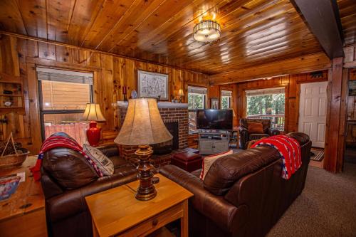 Fir Forest Cottage By Hauserman Rentals
