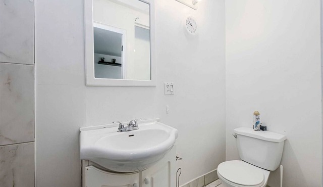 Fully Furnished Bright and Luxurious Bedroom in North York - 2