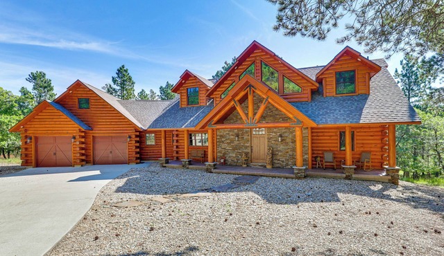Furnished Decks & Game Room: Sturgis Rally Cabin