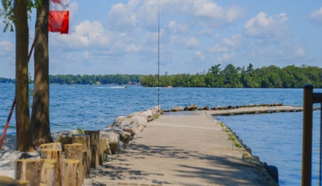 Goffatt Island-your private island One bed cottage 206