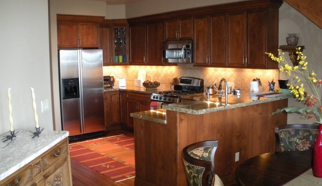 Gorgeous 3bd/2.5. Custom Home In Carbondale SPECIAL SUMMER PRICING